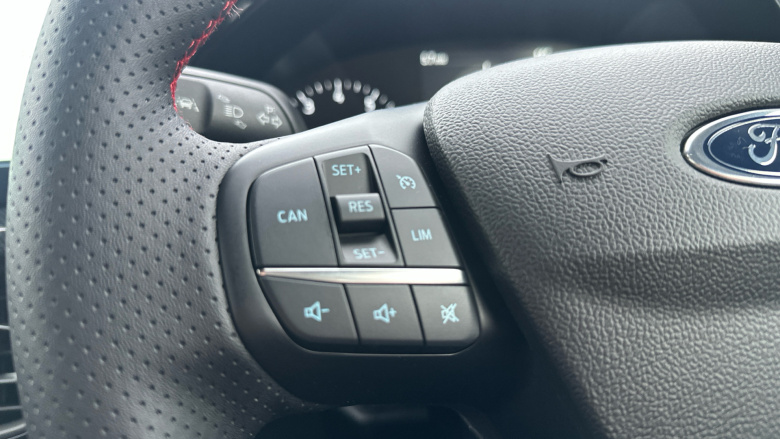 Ford Focus 1.0 EcoBoost Hybrid mHEV 155 ST-Line 5dr Auto Petrol Hatchback